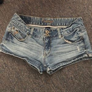 Low Rise Jean Shorts. Size 7 but fits like 4